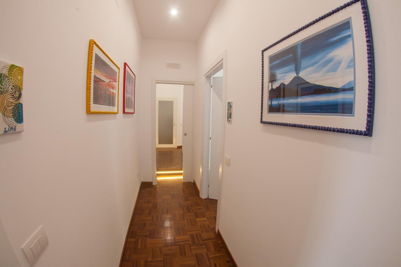ナポリ 319 Al Duomo Bed & Breakfast エクステリア 写真
