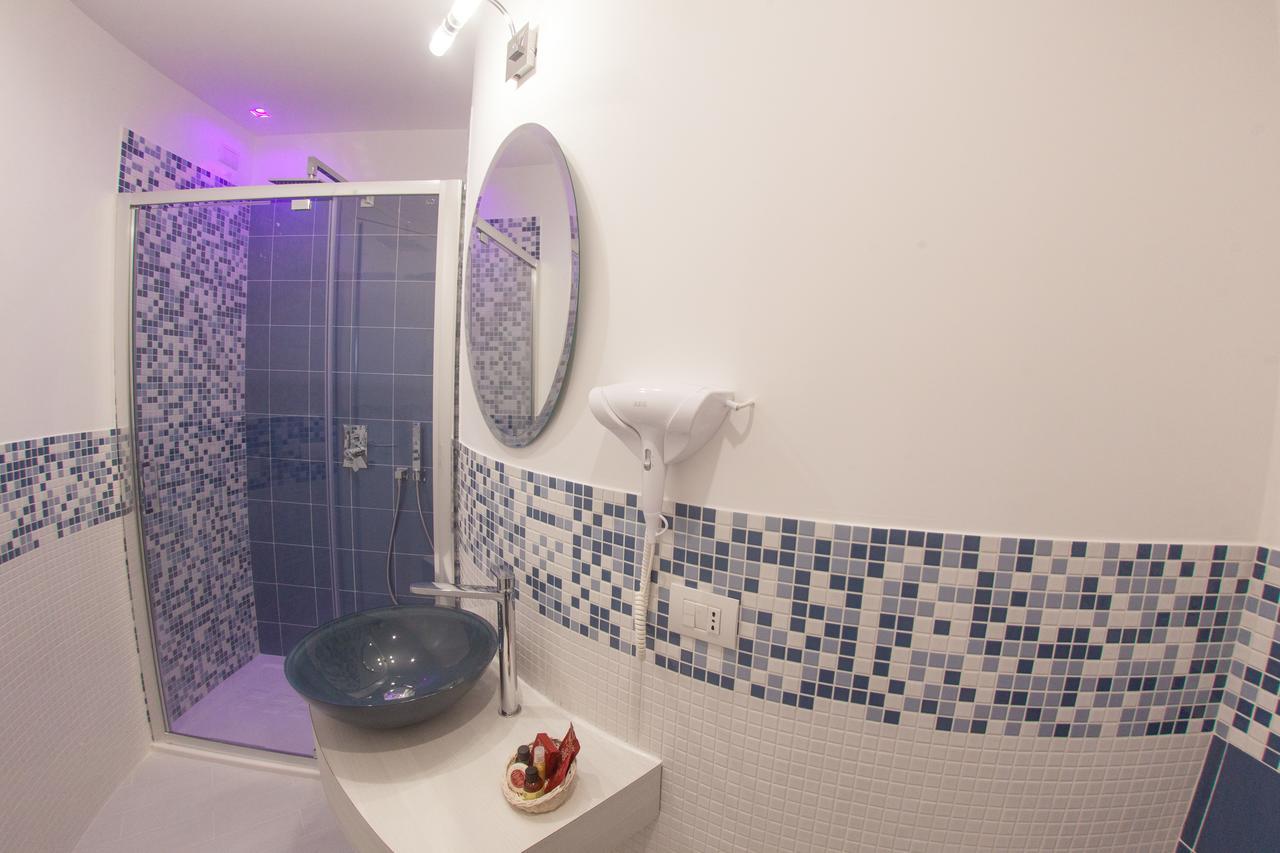 ナポリ 319 Al Duomo Bed & Breakfast エクステリア 写真