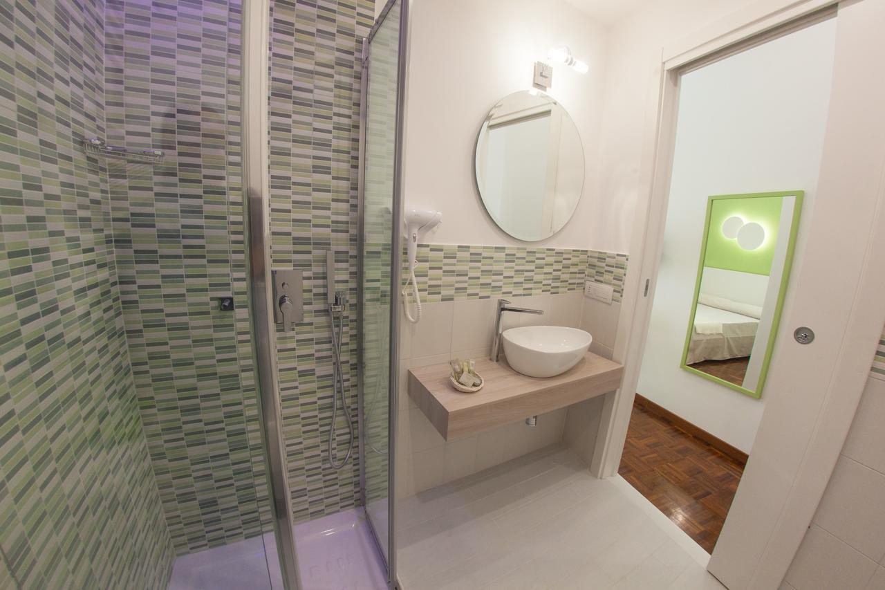 ナポリ 319 Al Duomo Bed & Breakfast エクステリア 写真