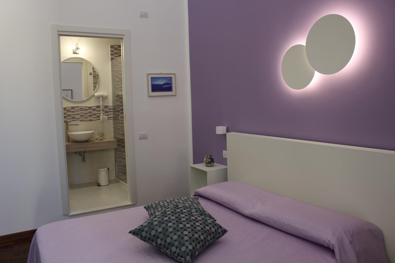 ナポリ 319 Al Duomo Bed & Breakfast エクステリア 写真