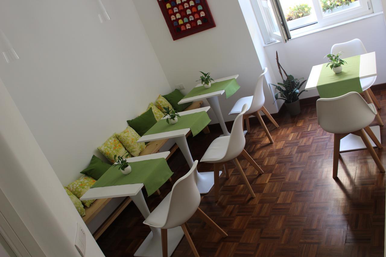 ナポリ 319 Al Duomo Bed & Breakfast エクステリア 写真